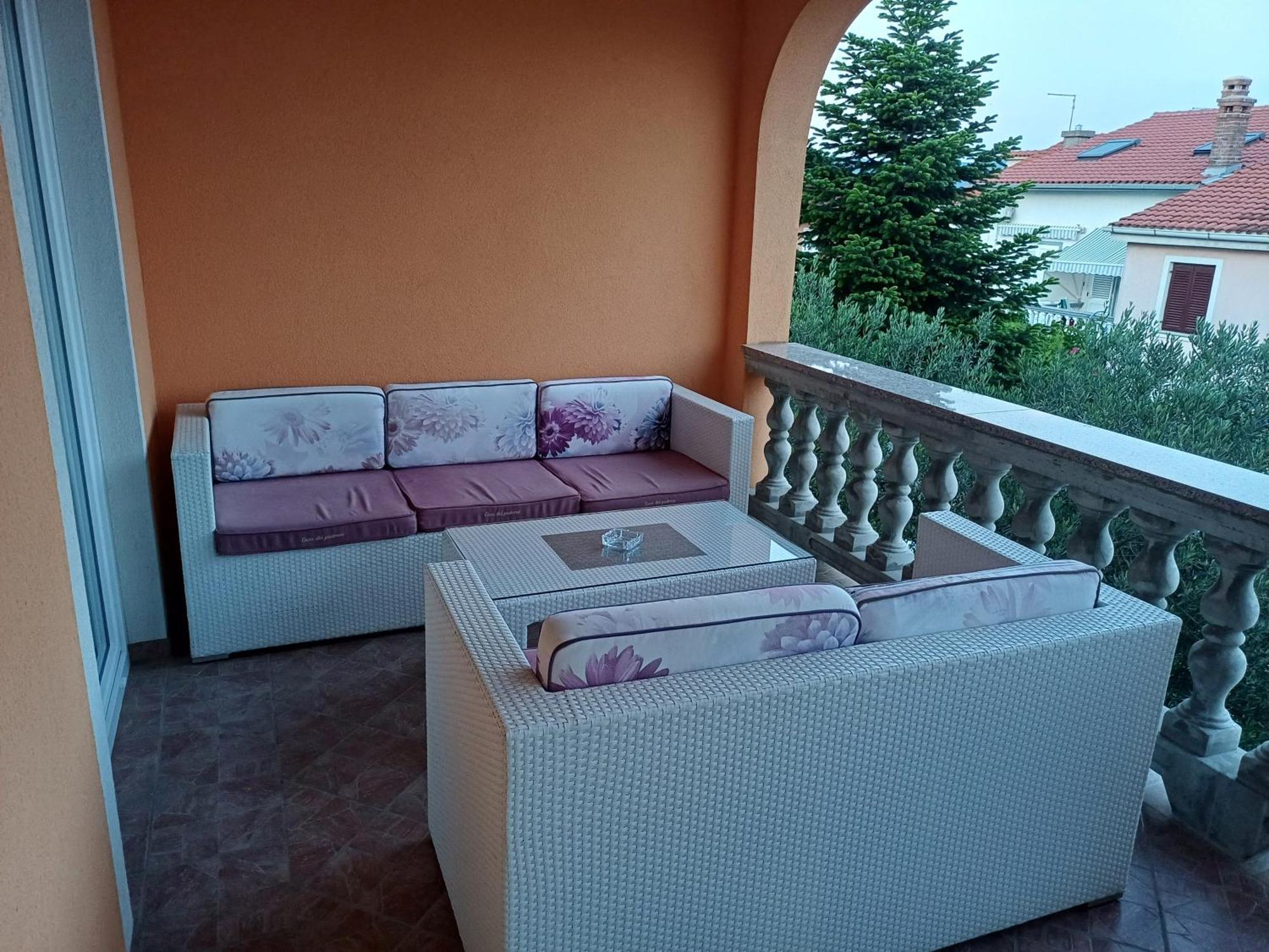 Apartmani Bulajic Veglia Exterior foto