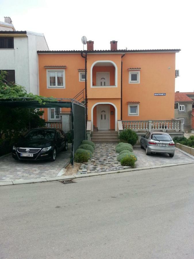 Apartmani Bulajic Veglia Exterior foto